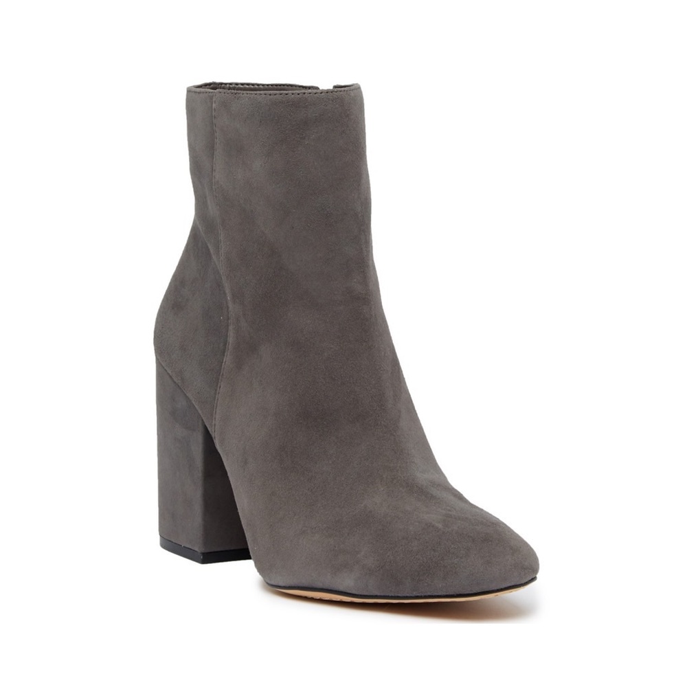 Brand new Vince Camino boots
